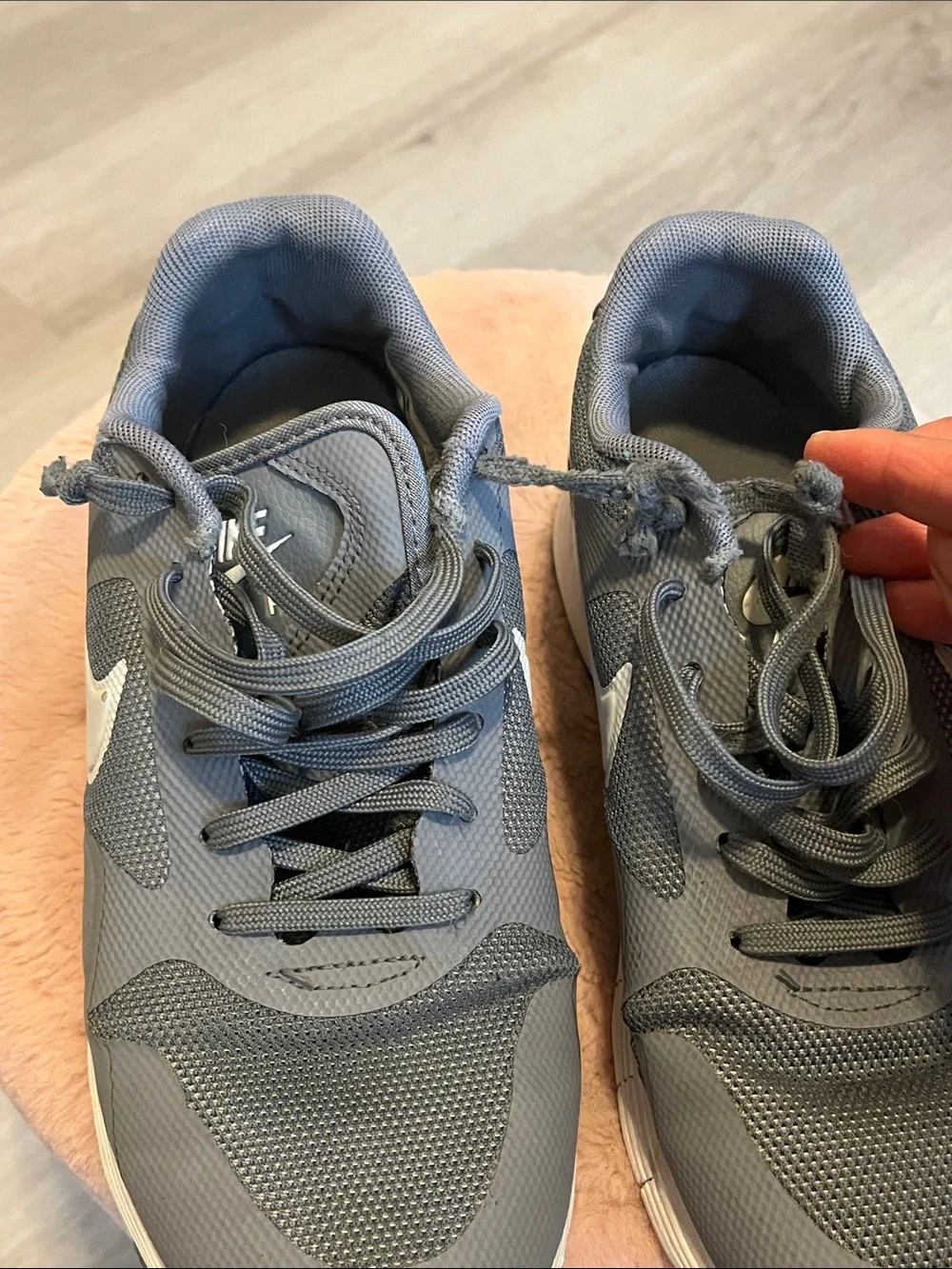 Nike Men’s Air Sneakers - Charcoal Gray